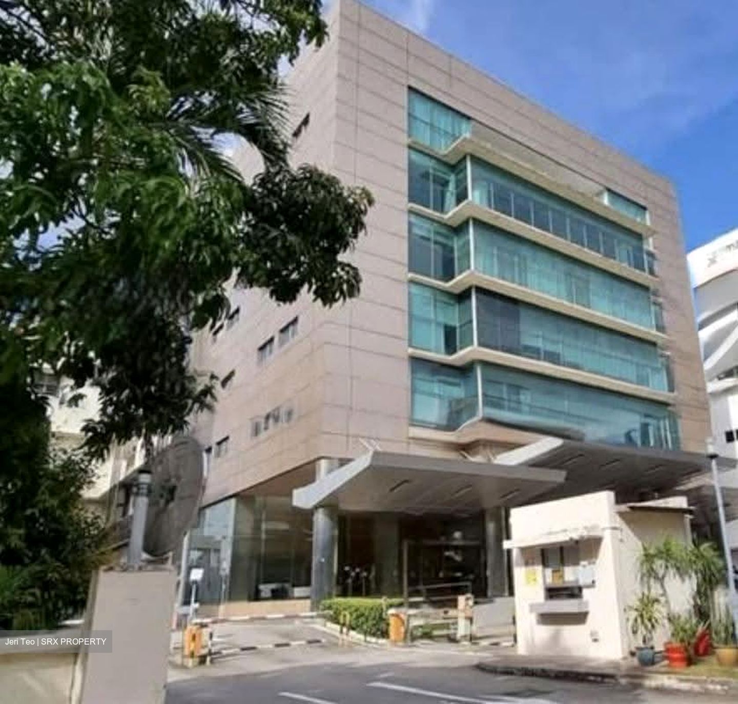 Ban Teck Han Building (D19), Factory #634110641